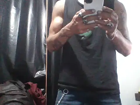 Snapshot of mexicaninuganda chatting on February 7, 2025, 4:59 am mexicaninuganda online show from February 7, 2025, 4:59 am