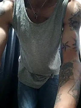 Snapshot of mexicaninuganda chatting on January 2, 2025, 7:33 am mexicaninuganda online show from January 2, 2025, 7:33 am