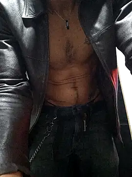 Snapshot of mexicaninuganda chatting on January 17, 2025, 10:55 am mexicaninuganda online show from January 17, 2025, 10:55 am