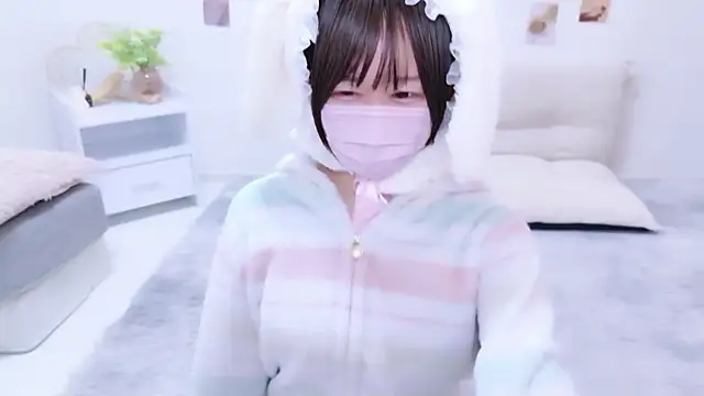 963 kurumi online show from October 25, 2025, 12:32 am