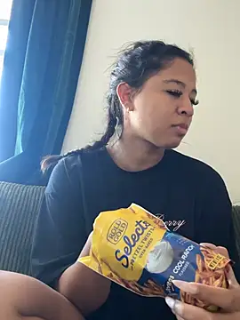 VanessaBling online show from January 15, 2026, 4:32 pm