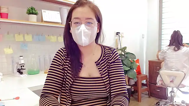 Alisa Hotfeeling online show from January 13, 2025, 2:07 am