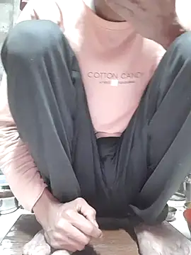 Burhade-- online show from February 13, 2026, 11:27 pm