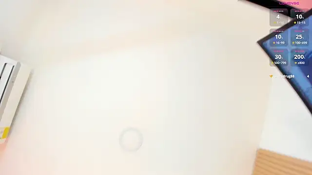 Snapshot of alyssa_vargas chatting on May 15, 2026, 10:52 pm alyssa vargas online show from May 15, 2026, 10:52 pm