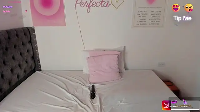 Snapshot of lucero_evanss chatting on February 12, 2025, 1:09 am lucero evanss online show from February 12, 2025, 1:09 am