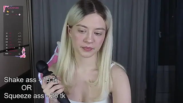 Snapshot of mybunnywendy chatting on February 25, 2026, 4:18 pm mybunnywendy online show from February 25, 2026, 4:18 pm