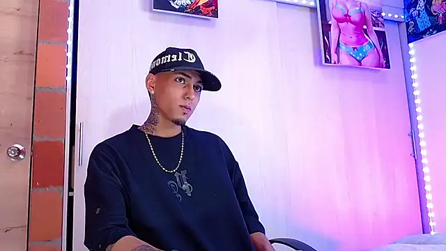 Liam lee online show from November 20, 2025, 2:18 pm