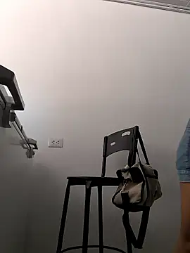 Snapshot of Francesca_ferrari chatting on January 9, 2026, 7:54 pm Francesca ferrari online show from January 9, 2026, 7:54 pm