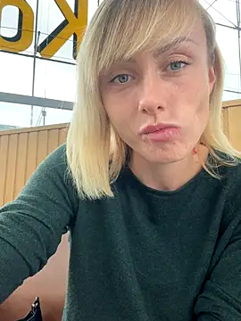 Snapshot of haileyhope_ chatting on September 13, 2025, 4:07 pm haileyhope  online show from September 13, 2025, 4:07 pm