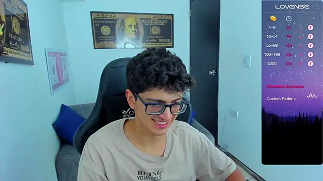 TylerWhite  online show from March 16, 2025, 9:05 am