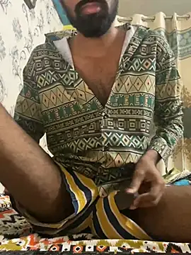 Snapshot of therawnomad chatting on January 22, 2025, 11:32 pm therawnomad online show from January 22, 2025, 11:32 pm