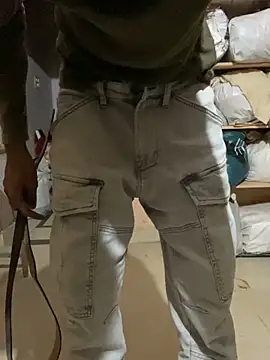 Snapshot of therawnomad chatting on December 25, 2024, 10:37 pm therawnomad online show from December 25, 2024, 10:37 pm