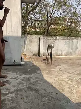 Snapshot of therawnomad chatting on February 11, 2025, 6:40 am therawnomad online show from February 11, 2025, 6:40 am