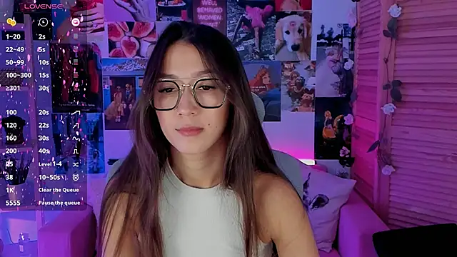 Snapshot of LanaBaker chatting on March 10, 2025, 2:50 am LanaBaker online show from March 10, 2025, 2:50 am