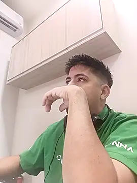 Fiel77 online show from April 7, 2026, 1:24 pm