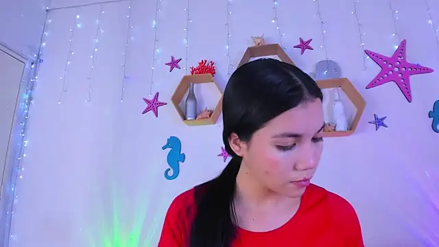 Emiily Parkerr online show from February 4, 2026, 3:12 am