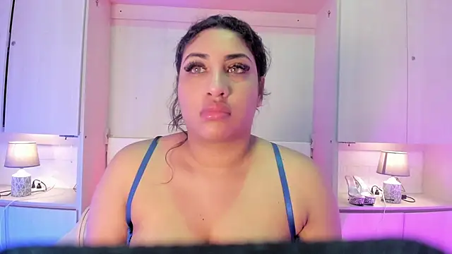 CANDYGABYY online show from October 17, 2025, 9:16 pm
