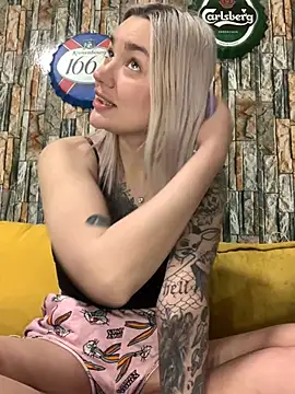 Sextazy online show from February 17, 2026, 9:45 pm