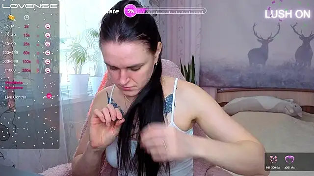 Bella  Swoon online show from April 16, 2026, 6:25 am