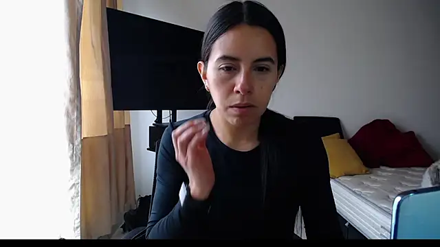 Mariam Gomezxxx online show from October 31, 2025, 4:14 pm