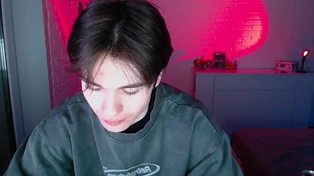 Snapshot of MarkusDean chatting on February 28, 2026, 10:31 pm MarkusDean online show from February 28, 2026, 10:31 pm