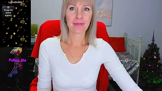 Snapshot of Anita_Tayson chatting on December 21, 2025, 7:21 am Anita Tayson online show from December 21, 2025, 7:21 am