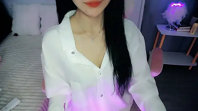 San   San online show from April 12, 2026, 11:46 am