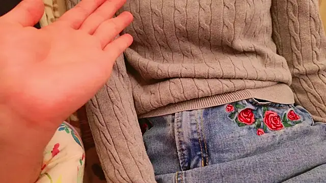 Snapshot of Kakushi_dori chatting on January 17, 2025, 10:33 am Kakushi dori online show from January 17, 2025, 10:33 am