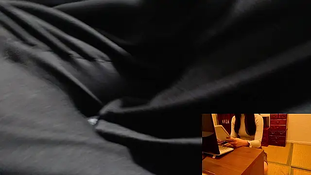 Snapshot of Kakushi_dori chatting on November 12, 2025, 7:34 am Kakushi dori online show from November 12, 2025, 7:34 am