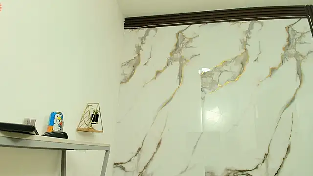 Lindsey8 online show from February 28, 2026, 1:22 pm