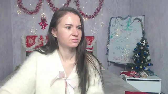 Snapshot of KaraCriegs chatting on December 17, 2025, 6:46 pm KaraCriegs online show from December 17, 2025, 6:46 pm