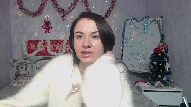 Snapshot of KaraCriegs chatting on January 5, 2026, 6:33 pm KaraCriegs online show from January 5, 2026, 6:33 pm