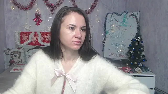 Snapshot of KaraCriegs chatting on December 20, 2025, 7:06 pm KaraCriegs online show from December 20, 2025, 7:06 pm