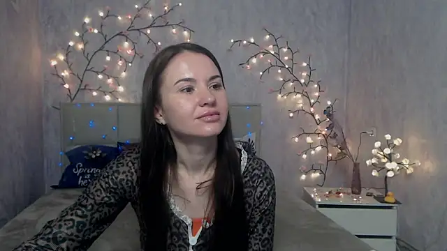 KaraCriegs online show from April 18, 2026, 7:18 pm