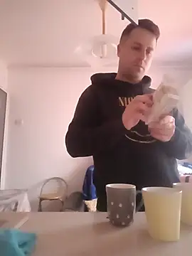 LucianM6 online show from November 24, 2025, 6:35 am