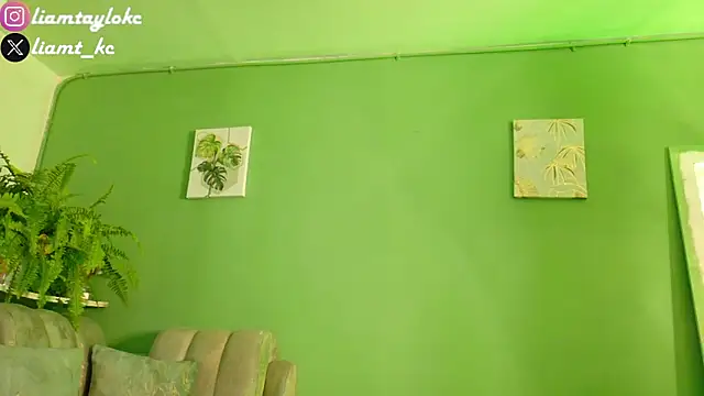 Snapshot of Liam_Taylor chatting on January 26, 2025, 12:16 am Liam Taylor online show from January 26, 2025, 12:16 am