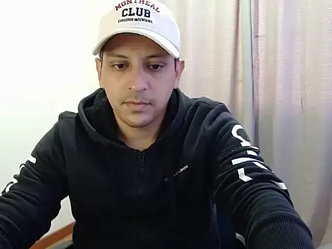 Snapshot of Bamban1419_ chatting on October 21, 2025, 1:32 pm Bamban1419 online show from October 21, 2025, 1:32 pm