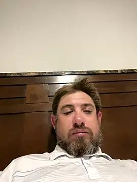 Snapshot of caliguy37 chatting on January 8, 2026, 3:23 am caliguy37 online show from January 8, 2026, 3:23 am