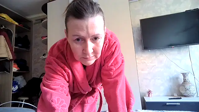 Snapshot of WindChristy chatting on October 9, 2025, 11:33 am WindChristy online show from October 9, 2025, 11:33 am