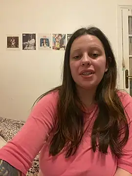 Snapshot of milkyhonybaby chatting on March 3, 2026, 1:23 am milkyhonybaby online show from March 3, 2026, 1:23 am