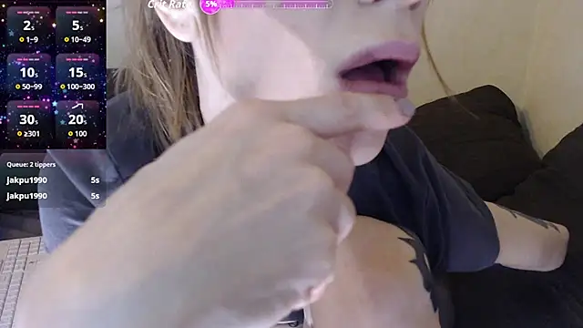 GinaAngelina online show from September 14, 2025, 3:34 pm