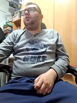 Javier bear online show from April 10, 2026, 9:16 am