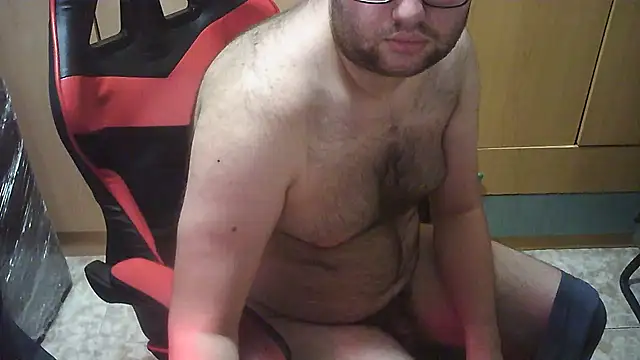 Snapshot of Javier_bear chatting on November 16, 2025, 10:53 am Javier bear online show from November 16, 2025, 10:53 am