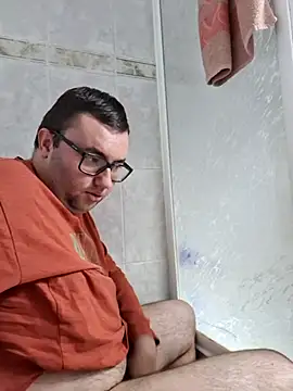 Snapshot of Javier_bear chatting on December 1, 2025, 2:18 pm Javier bear online show from December 1, 2025, 2:18 pm