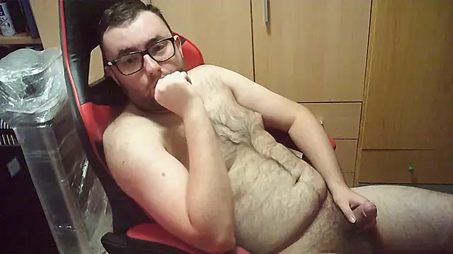 Snapshot of Javier_bear chatting on November 1, 2025, 10:09 am Javier bear online show from November 1, 2025, 10:09 am