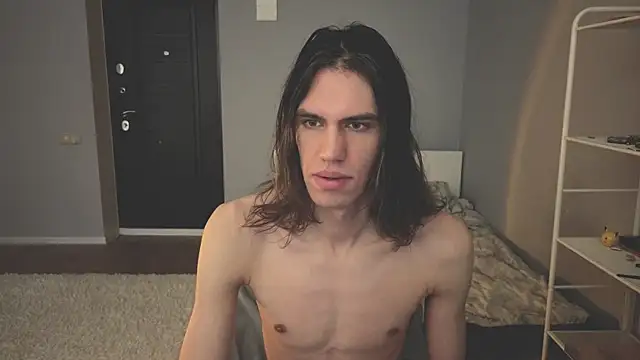 mollymila online show from April 15, 2026, 6:52 am