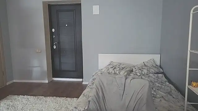 mollymila online show from March 7, 2026, 5:47 am