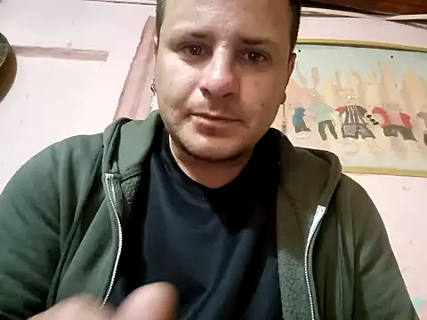 TusOjitosClaros69 online show from December 2, 2024, 4:04 pm