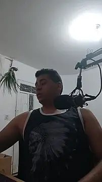 ElferXXX online show from April 12, 2026, 2:04 am