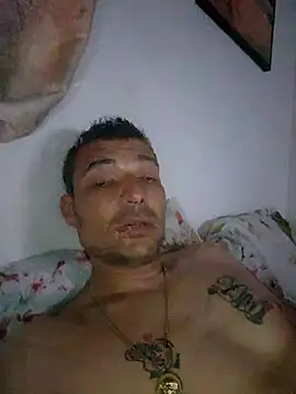 Zoltanioan26 online show from April 12, 2026, 9:40 pm